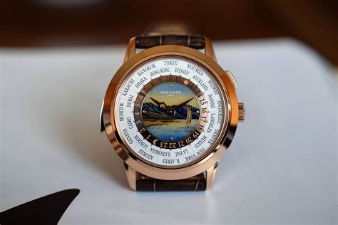 Review of Patek Philippe World Timers 